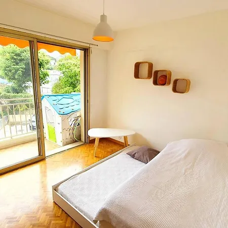 4p 100m², Centre-ville, Calme , Mer , Parking , Wifi *
